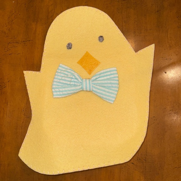 NWOT Pottery Barn Kids Chick Chairbacker - price is firm - Picture 3 of 6